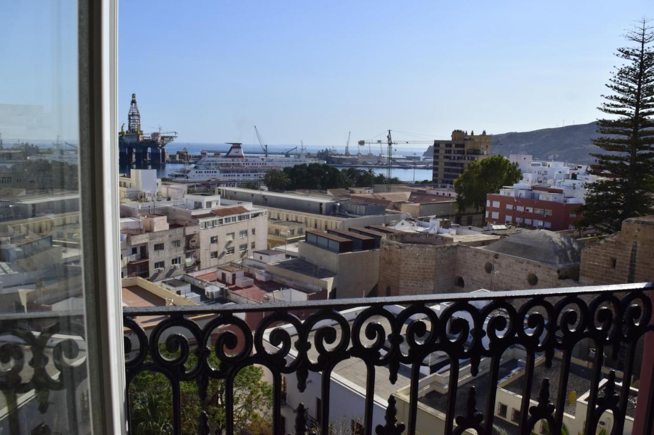 Vivienda Bendicho- Catedral Apartment Almeria Exterior photo