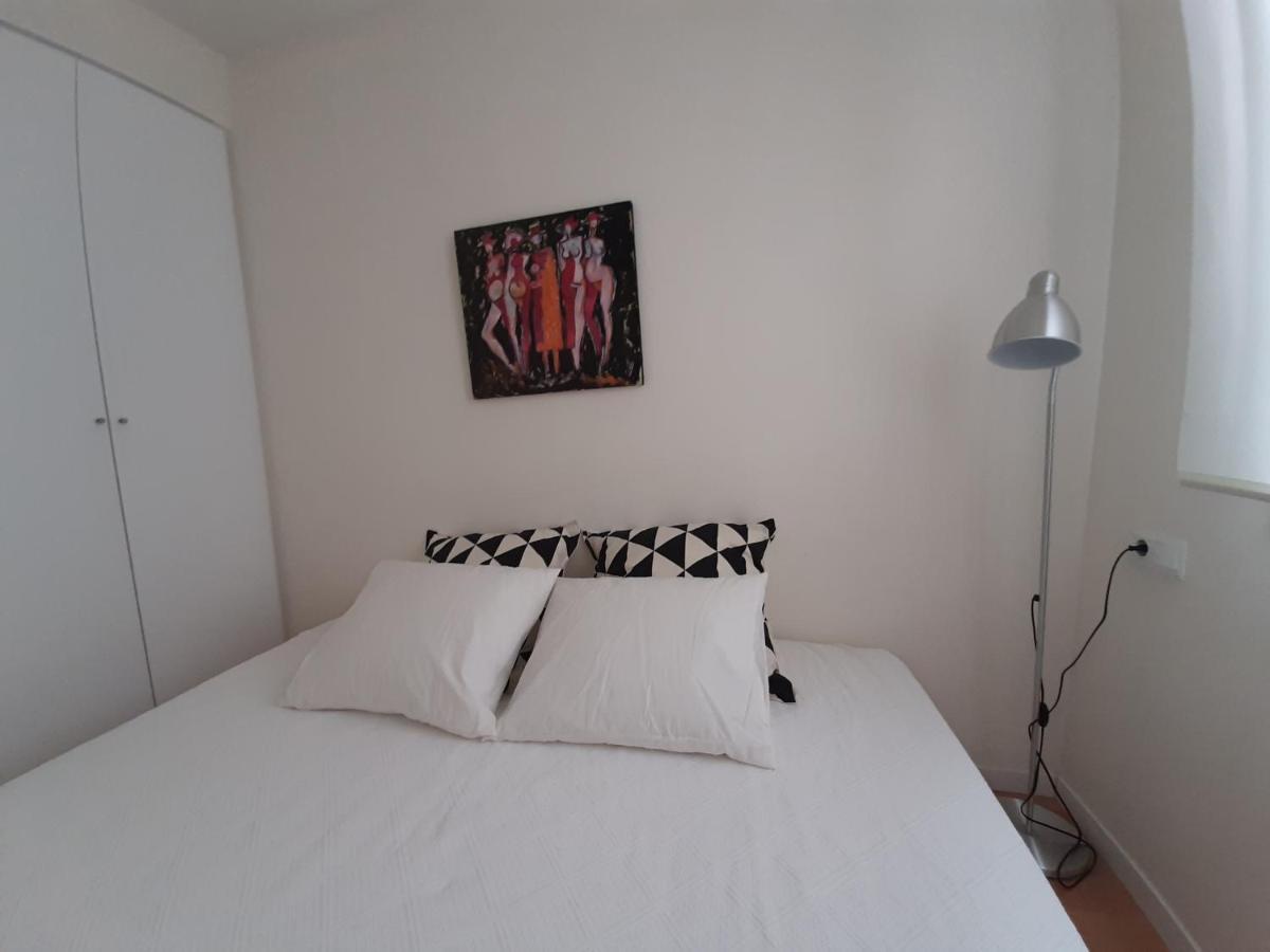 Vivienda Bendicho- Catedral Apartment Almeria Exterior photo