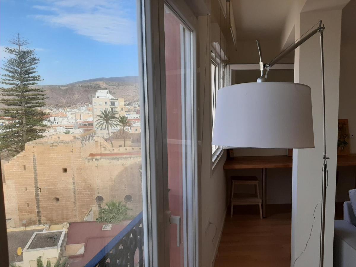 Vivienda Bendicho- Catedral Apartment Almeria Exterior photo